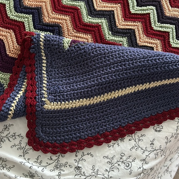 Colorful Handmade hand knit Chevron bed spread throw blanket - Picture 11 of 16